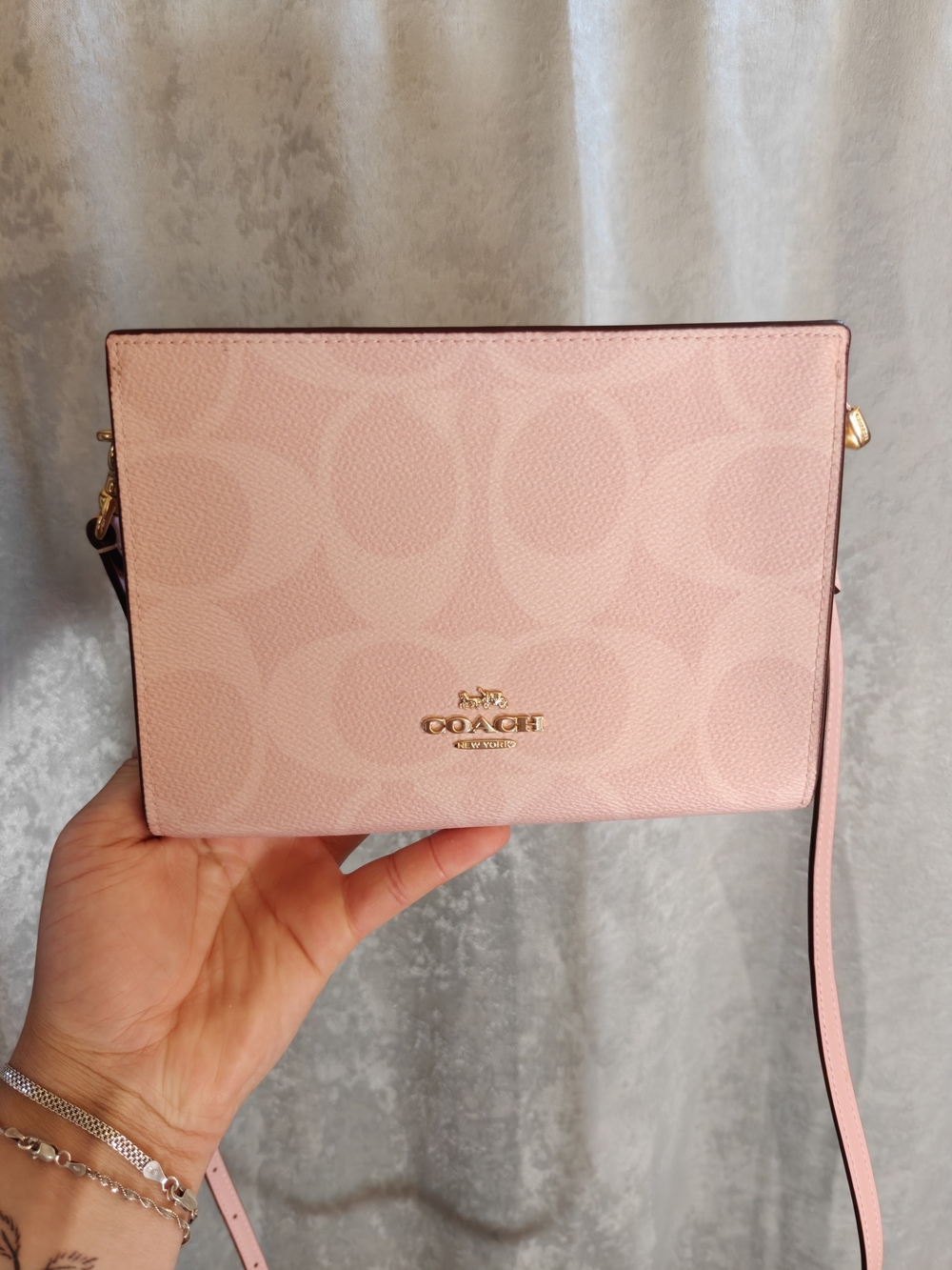 Coach Slim Crossbody Bag Powder Pink Collection - Picture 1 of 6